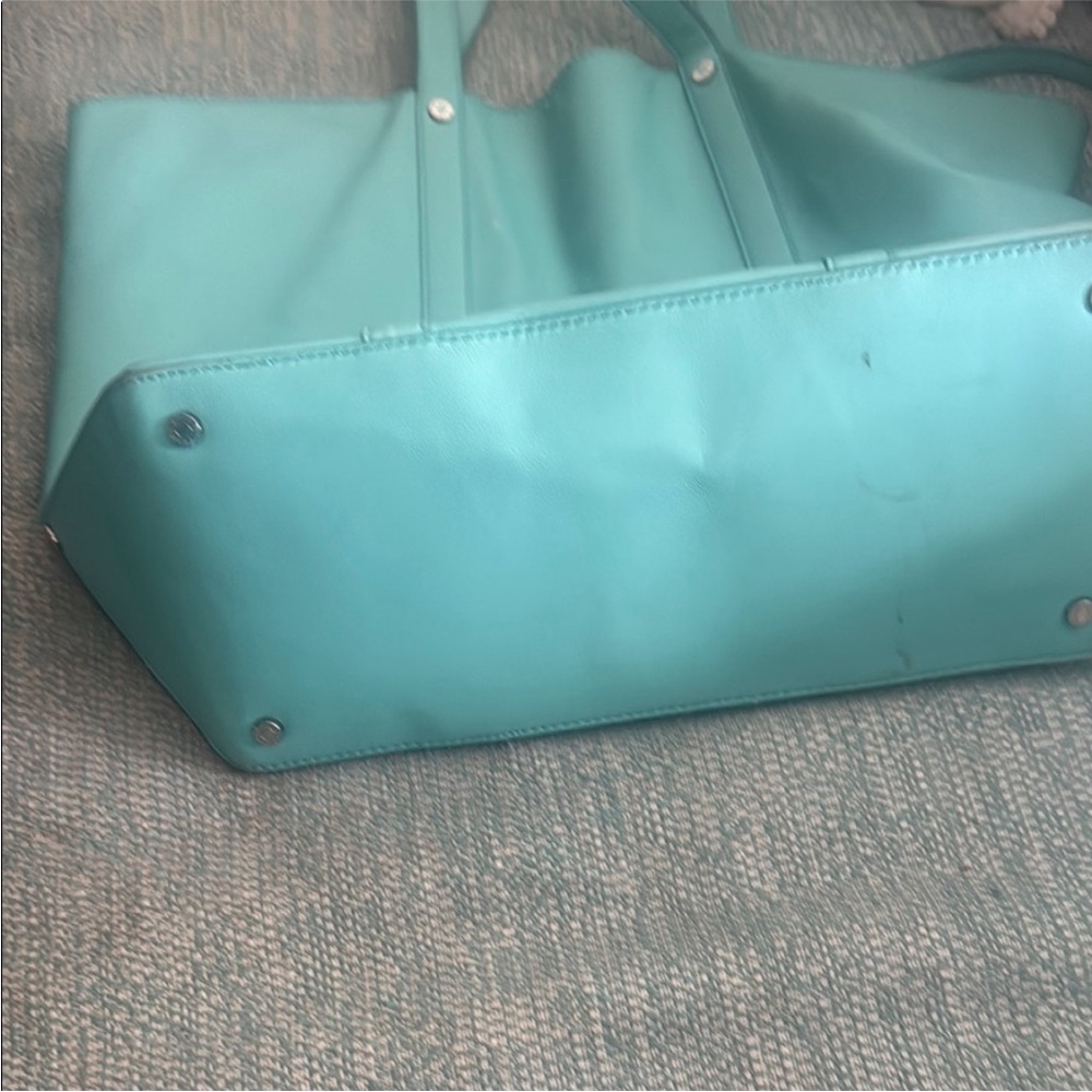 Bundle of 2 Tiffany & Co. Leather Tote Bags - Picture 9 of 16